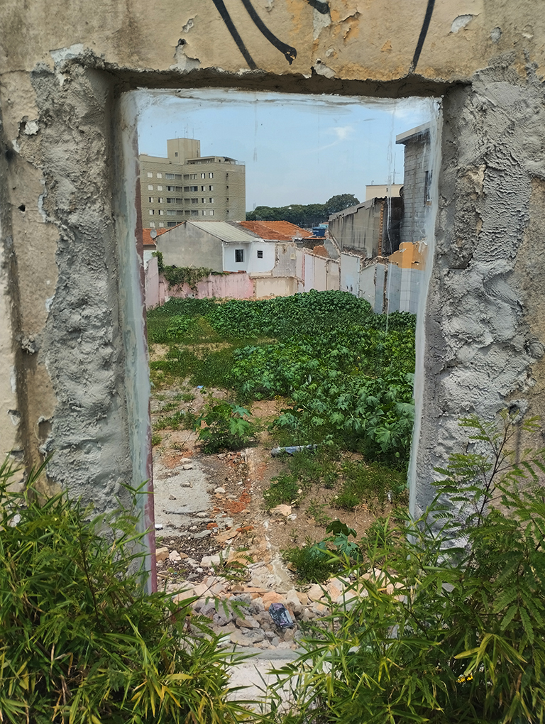 o problema mais antigo do brasil repaginado com vidro&nbsp;(2026)